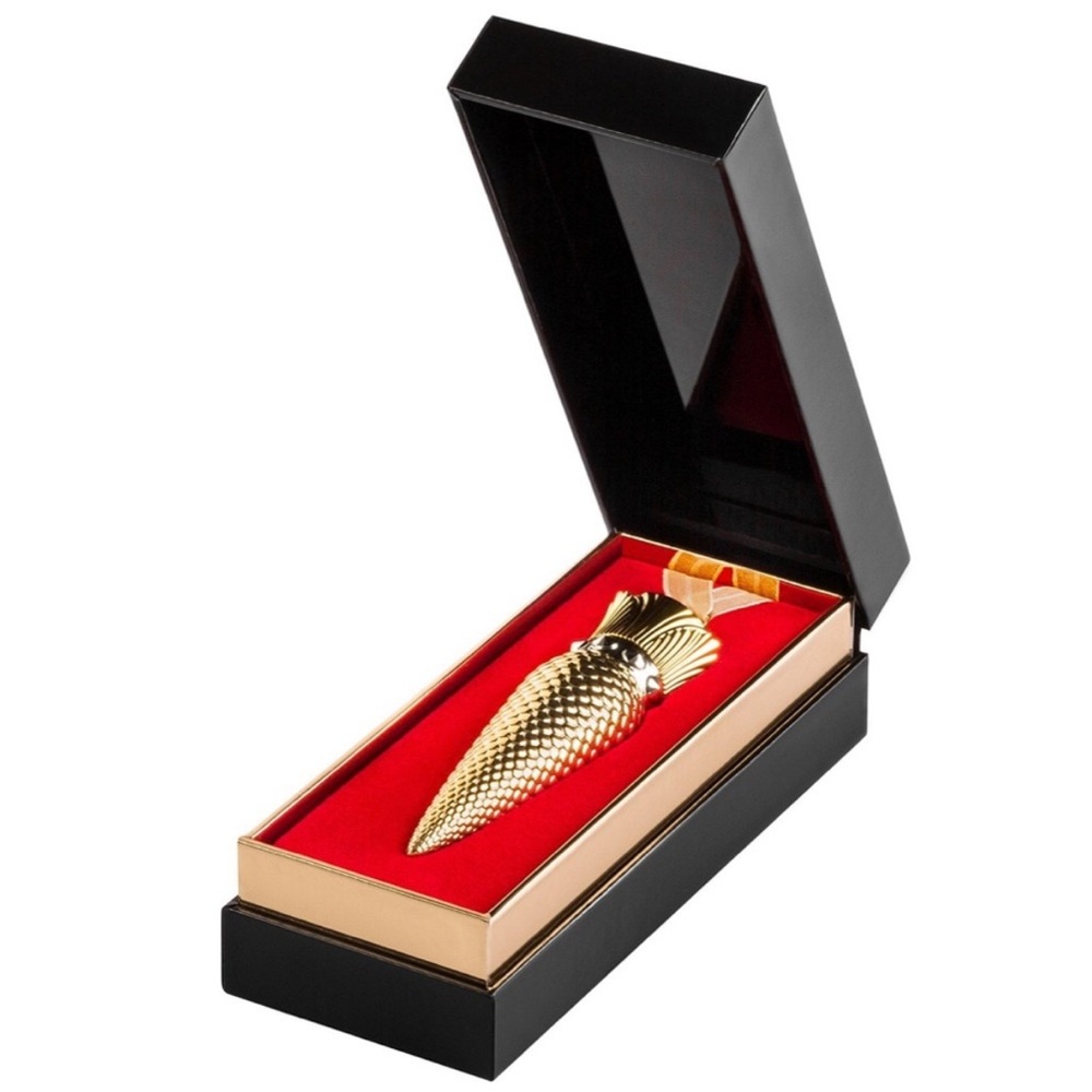 Christian Louboutin - Sheer Voile Lipstick Tres Bea 115S